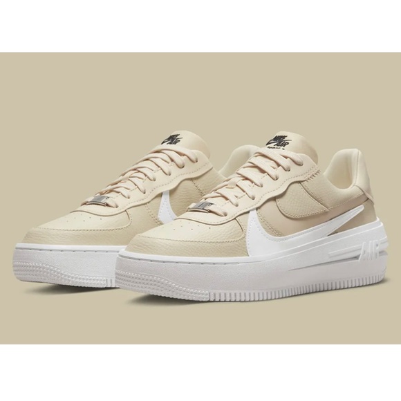 Nike Shoes - Women's Nike Air Force 1 PLT.AF.ORM Fossil Beige Sail Off White